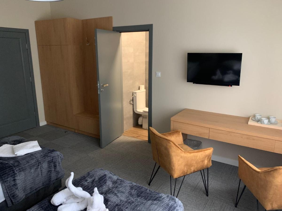 Vesna Rooms Mtp Poznan Bagian luar foto
