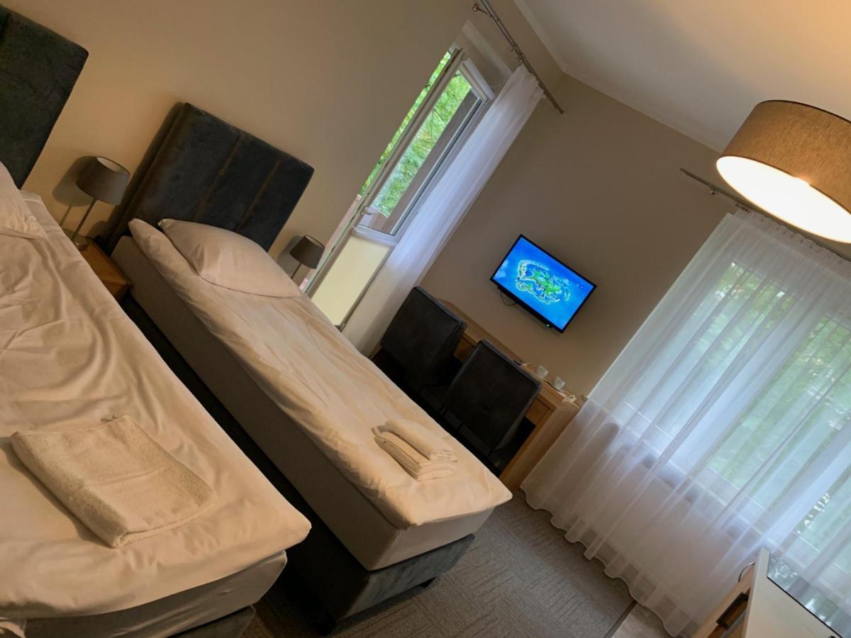 Vesna Rooms Mtp Poznan Bagian luar foto